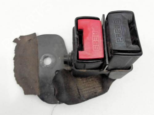 Used Seat buckle RENAULT CLIO II (BB_, CB_) 1.2 (BB0A, BB0F, BB10, BB1K, BB28, BB2D, BB2H, CB0A,... (58 hp) 29213005