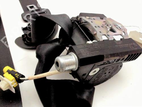 front-right-seatbelt-vw-touran-1t3-2010-2011-2012-2013-2014-2015-2016-26666663 main image