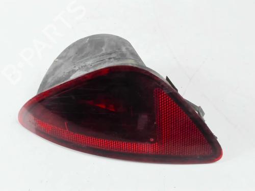 Feu de pare-chocs arrière droit RENAULT CLIO III (BR0/1, CR0/1) 1.5 dCi (C/BR0G, C/BR1G) (68 hp) 29638814