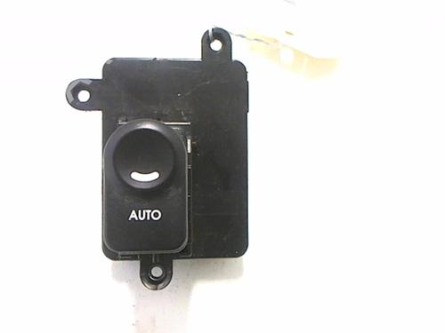 Used Right front window switch HYUNDAI i30 (FD) 1.6 CRDi (90 hp) 20470407