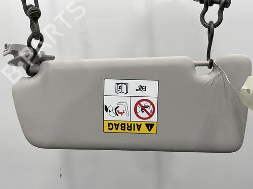 right-sun-visor-renault-megane-iv-hatchback-b9amn_-2015-24057455 main image