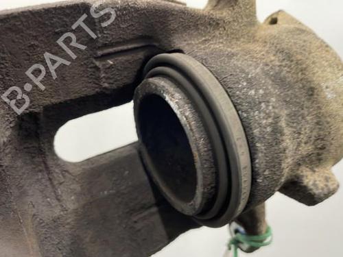 Used Right front brake caliper Right front brake caliper SUZUKI SWIFT III (MZ, EZ) 1.3 DDiS (RS413D) (75 hp) 20422949 20422949