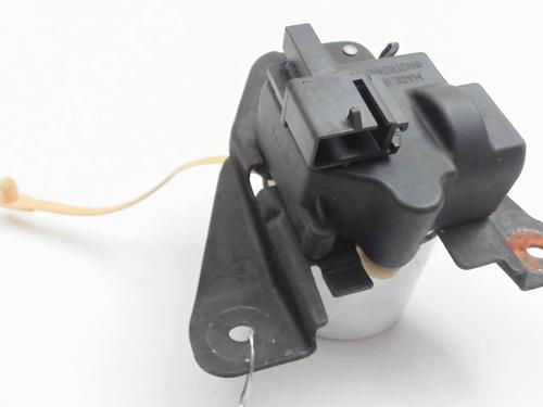 Tailgate lock CHRYSLER 300M (LR) 2.7 V6 24V | BP21240581C101 