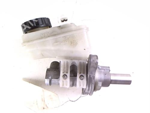 Used Brake master cylinder Brake master cylinder PEUGEOT 107 (PM_, PN_) 1.0 (68 hp) 20425814 20425814