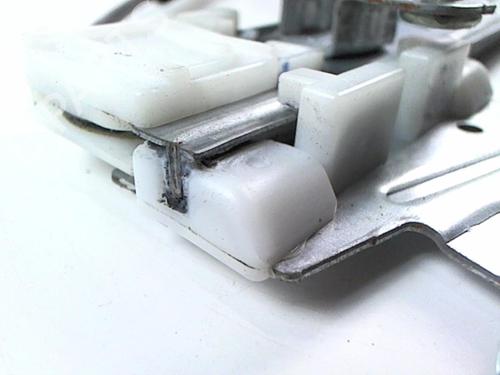 Used Front left window mechanism Front left window mechanism KIA RIO II (JB) 1.5 CRDi (110 hp) 20421965 20421965