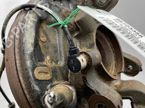 Right rear steering knuckle LAND ROVER FREELANDER I (L314) 2.0 DI 4x4 | BP21222098M28 