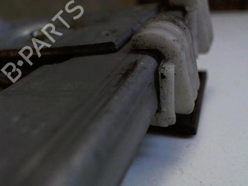 Used Front right window mechanism Front right window mechanism CITROËN ZX (N2) 1.9 DT (92 hp) 20471358 20471358