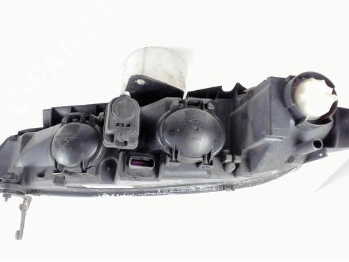 Right headlight PEUGEOT 406 (8B) 2.0 HDI 110 | BP20409830C29 