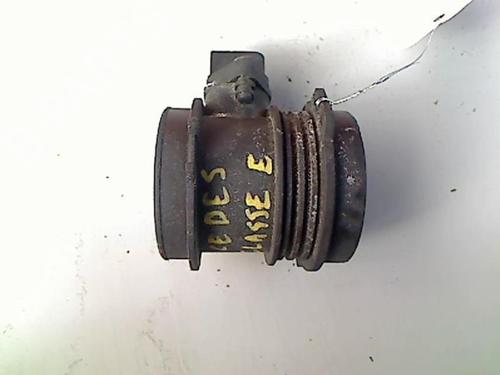 Used Mass air flow sensor MERCEDES-BENZ E-CLASS (W210) E 240 (210.061) (170 hp) 20435133