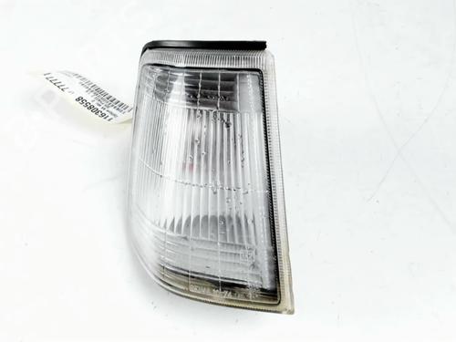 Używane Kierunkowskaz przedni prawy PEUGEOT 309 II (3C, 3A) 1.4 (75 hp) 30848133