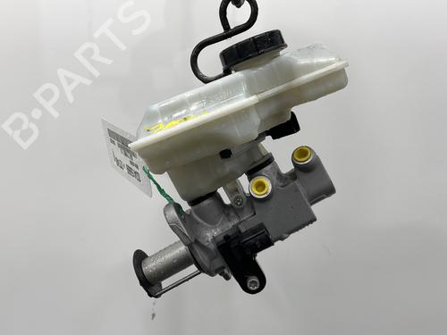 Used Brake master cylinder VW GOLF VII (5G1, BQ1, BE1, BE2) 1.6 TDI (105 hp) 24528502