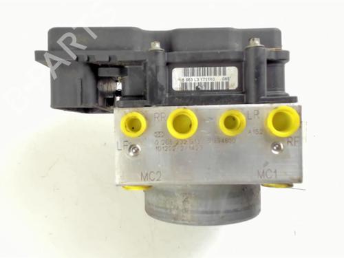 Used ABS pump ABS pump FIAT GRANDE PUNTO (199_) 1.3 D Multijet (75 hp) 20421182 20421182