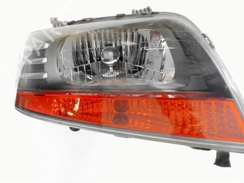 Used Right headlight CHEVROLET AVEO / KALOS Hatchback (T200) 1.4 16V (94 hp) 20435645