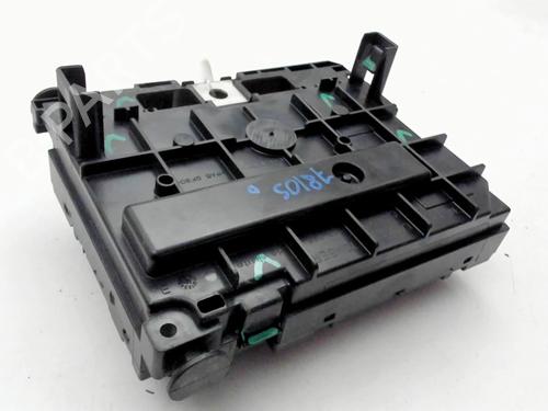 Caja reles / fusibles Caja reles / fusibles 38101293 38101293