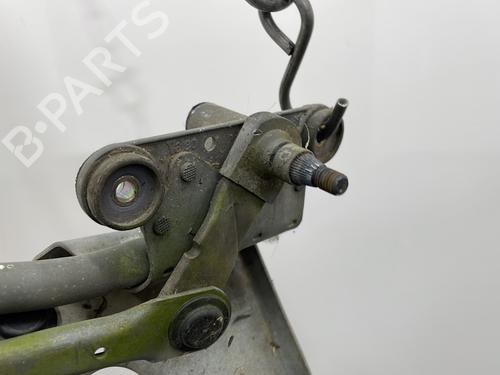 Used Front wipers mechanism Front wipers mechanism 29514053 29514053