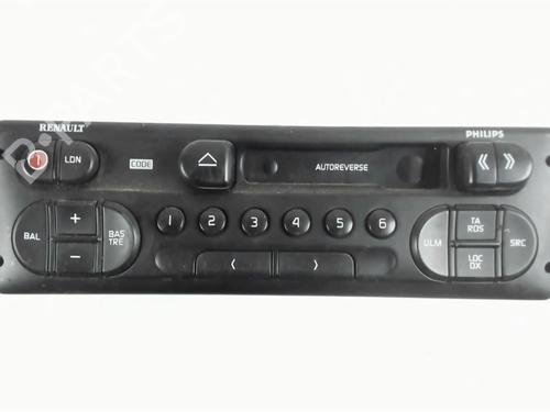 Used Radio RENAULT CLIO II Hatchback Van (SB0/1/2_) 1.9 D (SB0R) (54 hp) 32396839