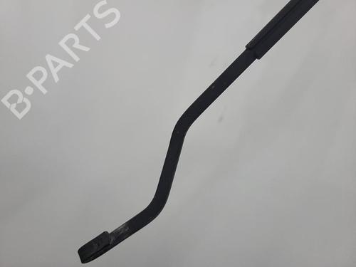 Front windshield wiper arm KIA SOUL I (AM) 1.6 CRDi 128 | BP20420465C143 