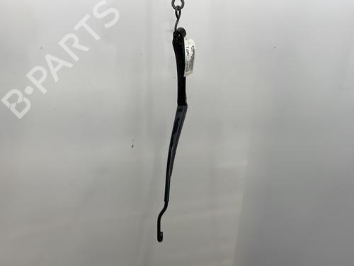 Used Front windshield wiper arm TOYOTA RAV 4 III (_A3_) 2.2 D 4WD (ALA30_, ALA30R) (136 hp) 22104769