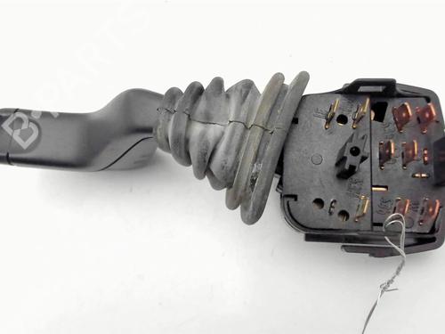 Used Steering column stalk Steering column stalk OPEL VECTRA A Hatchback (J89) 1.7 TD (F68, M68) (82 hp) 21525911 21525911