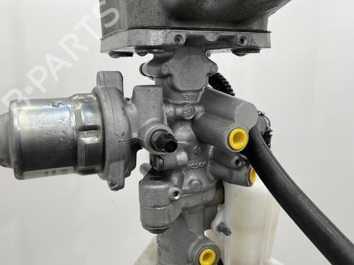 Brake master cylinder RENAULT ZOE (BFM_) ZOE | BP25149130M77 - Image 2
