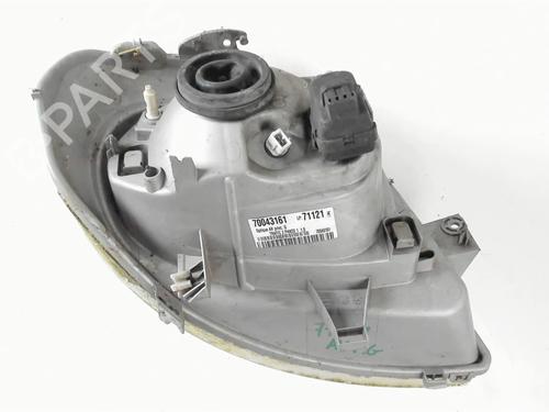 Left headlight RENAULT TRAFIC II Van (FL) 1.9 dCi 100 (FL0C) | BP20464636C28 