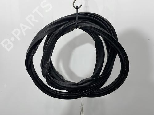 BP32220211C142 main image