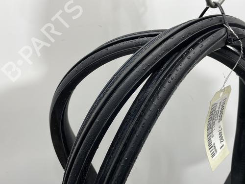 rubber-door-seal-toyota-aygo-_b4_-2014-30401803 main image