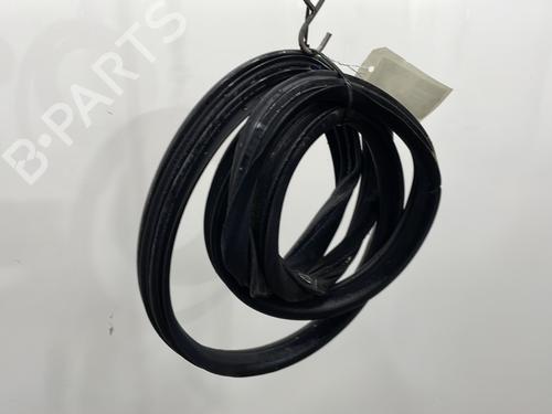 Rubber door seal PEUGEOT 407 (6D_) 2.0 HDi 135 (6DRHRH, 6DRHRE, 6DRHRG, 6DRHRJ) | BP22780905C142 