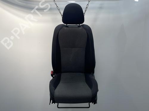 Used Left front seat TOYOTA YARIS (_P13_) 1.5 Hybrid (NHP130_, NHP130) (101 hp) 22415396