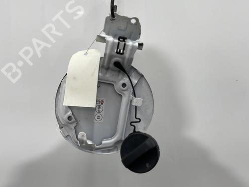 fuel-flap-toyota-yaris-_p21_-_pa1_-_ph1_-2020-32081928 main image