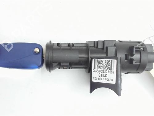 Used Ignition barrel Ignition barrel FIAT STILO Multi Wagon (192_) 1.6 16V (103 hp) 21239071 21239071