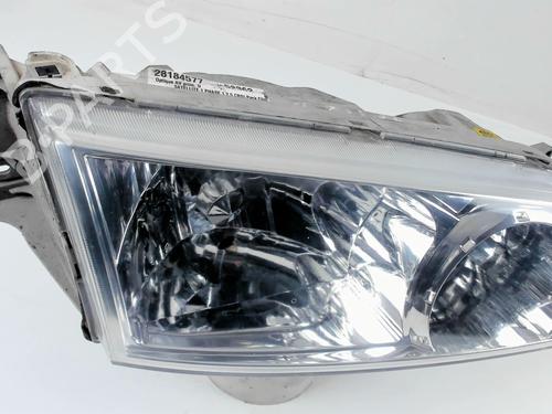 Right headlight HYUNDAI H-1 / STAREX Bus (A1) 2.5 CRDi | BP20414868C29 