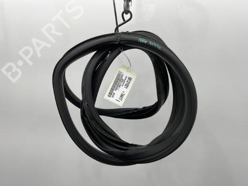 Used Rubber door seal OPEL ZAFIRA A MPV (T98) 2.0 DI 16V (F75) (82 hp) 20441268