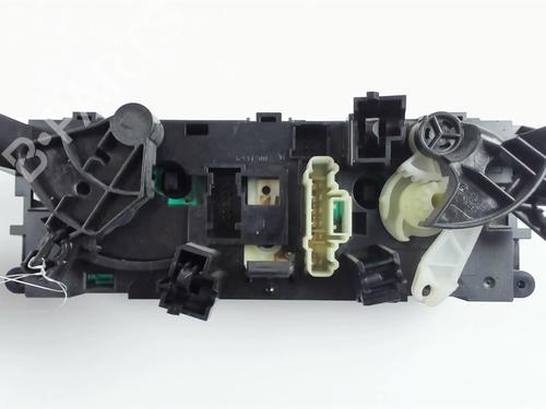 Used Climate control Climate control PEUGEOT 207 (WA_, WC_) 1.4 HDi (68 hp) 20468950 20468950