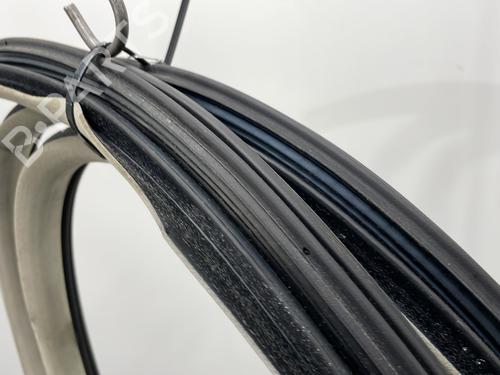 rubber-door-seal-chrysler-300c-touring-lx-le-2004-2005-2006-2007-2008-2009-2010-25341791 main image