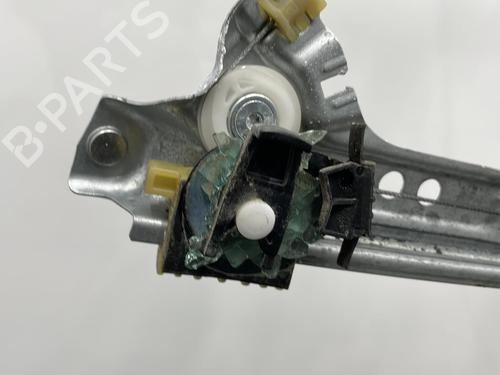 Rudehejsemekanisme Højre foran RENAULT MEGANE IV Hatchback (B9A/M/N_) 1.2 TCe 100 (B9MS) | BP20463872C23 