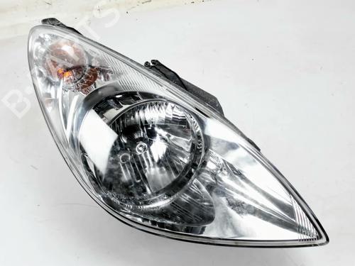 Scheinwerfer rechts für HYUNDAI i20 I (PB, PBT) 1.4 CRDi (75 hp) 31679297