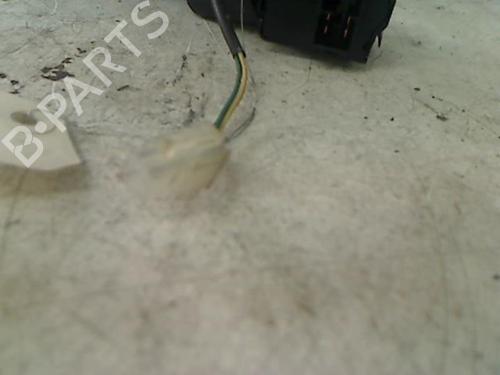 Switch CHEVROLET REZZO MPV (U100) 2.0 | BP21228981I30 