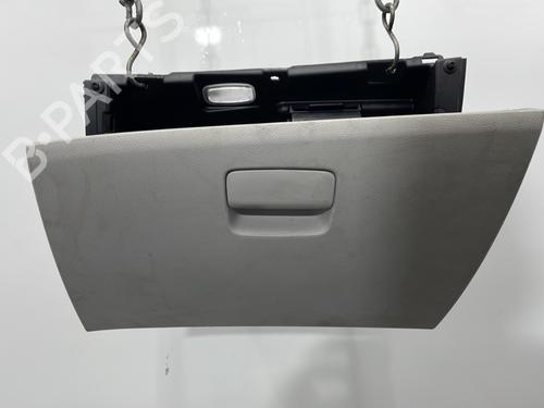 Used Glove box Glove box MERCEDES-BENZ GLA-CLASS (X156) GLA 200 CDI / d (156.908) (136 hp) 29844359 29844359