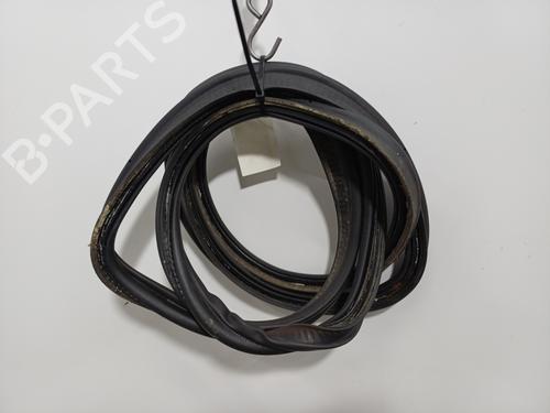 Used Rubber door seal Rubber door seal AUDI A5 (8T3) 2.0 TFSI (211 hp) 35969784 35969784