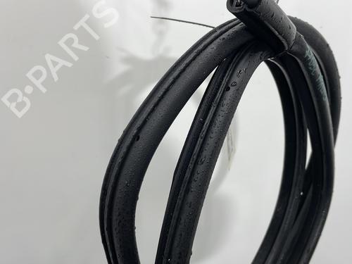 rubber-door-seal-bmw-3-e46-1997-1998-1999-2000-2001-2002-2003-2004-2005-30329379 main image