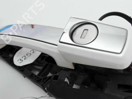 Used Front left exterior door handle Front left exterior door handle OPEL MOKKA / MOKKA X (J13) 1.7 CDTI (_76) (131 hp) 20397328 20397328