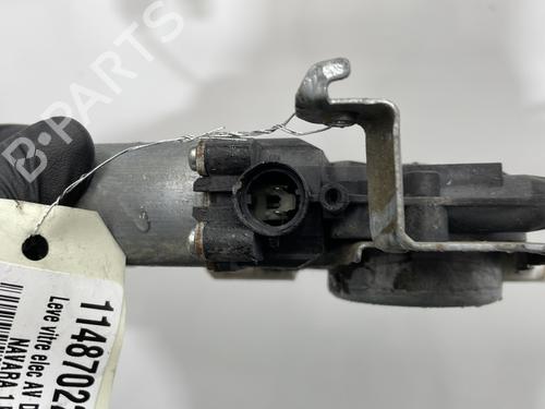 Used Front right window mechanism Front right window mechanism NISSAN NAVARA NP300 (D40) 3.0 dCi 4WD (231 hp) 30401666 30401666