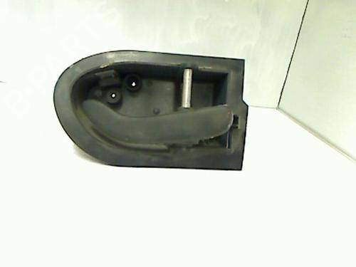 Used Front right interior door handle FORD MONDEO I (GBP) [1993-1996]  21232446