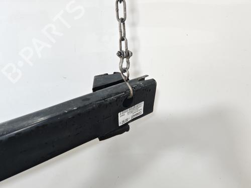 Used Front bumper reinforcement Front bumper reinforcement 39553696 39553696