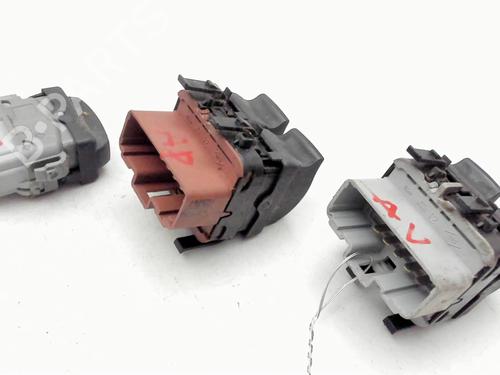 Used Left front window switch Left front window switch RENAULT SCÉNIC II (JM0/1_) 1.5 dCi (JM1E, JM16) (106 hp) 40224706 40224706