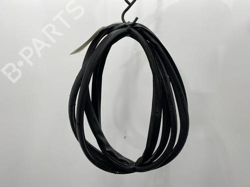 Used Rubber door seal OPEL MERIVA B MPV (S10) 1.7 CDTI (75) (110 hp) 23778694