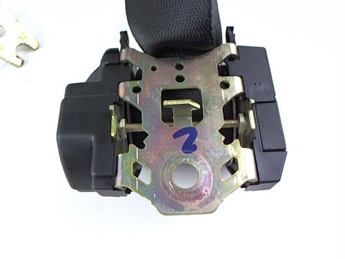 Used Rear left seatbelt Rear left seatbelt FORD MONDEO III (B5Y) 2.0 16V TDDi / TDCi (115 hp) 20466438 20466438