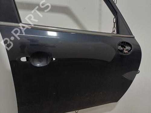 Used Right front door Right front door 37652693 37652693