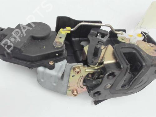 Rear right lock HYUNDAI SANTA FÉ I (SM) 2.0 CRDi 4x4 | BP20441479C99 